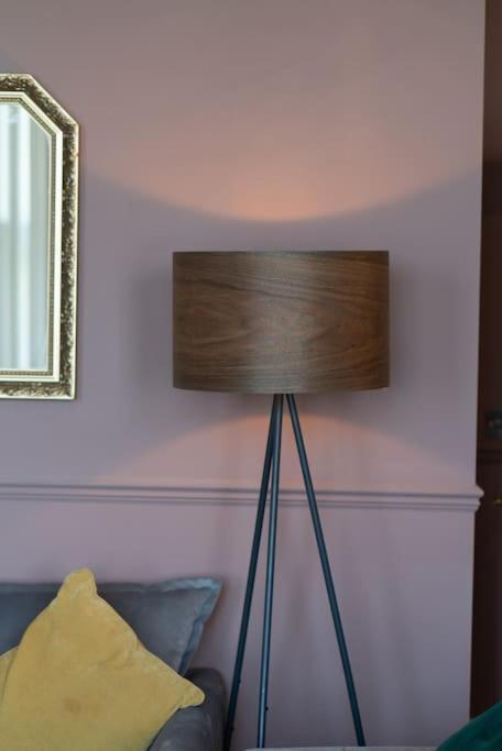 הרן ביי Stylish Beachfront Apartment, Sweeping Ocean Views And Luxury Touches מראה חיצוני תמונה
